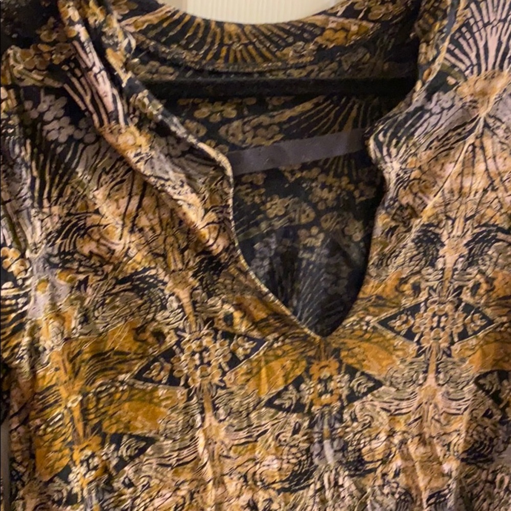 Shirt - Picture 3 of 3
